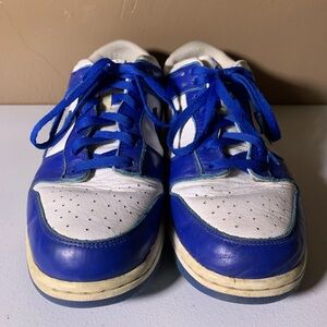 Nike dunk low Kentucky
